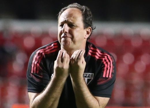 capa-rogerio-ceni-esse.jpg