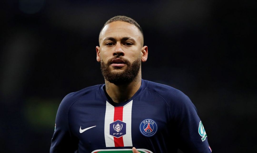 O único brasileiro é o atacante Neymar, camisa 10 da seleção brasileira e do Paris Saint-Germain. (Foto: Reuters/ Benoit Tessier)