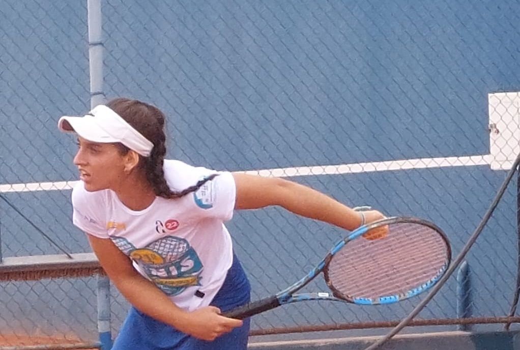 tenis_manuela_ganciar_7-107263_20220519-115511_1.jpg