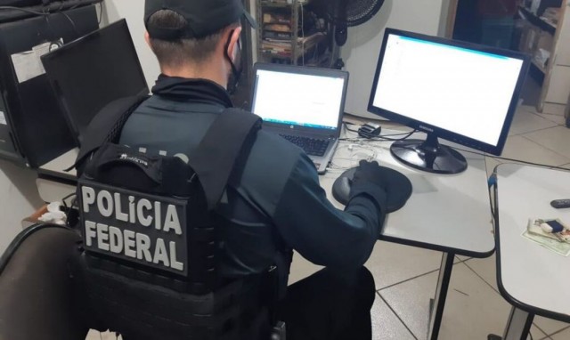 Polícia rastreou computadores conectados à rede mundial (Foto: Comunicação Social da Polícia Federal no Rio de Janeiro)